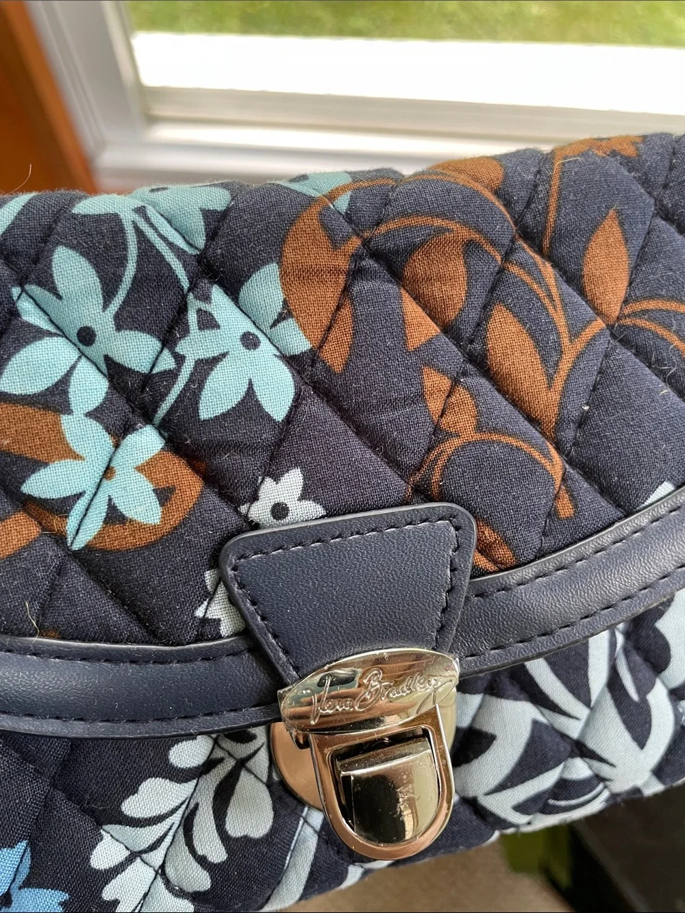 Vera Bradley quilted Floral Clutch Wallet - Navy with Blue & Brown Accents